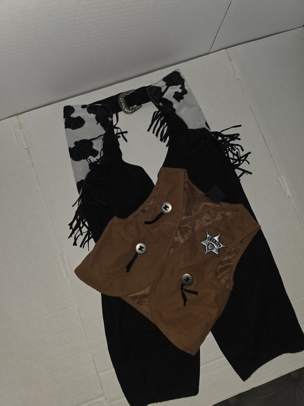 Place Brown Sheriff Vest With Black Fringe Cowboy Chaps